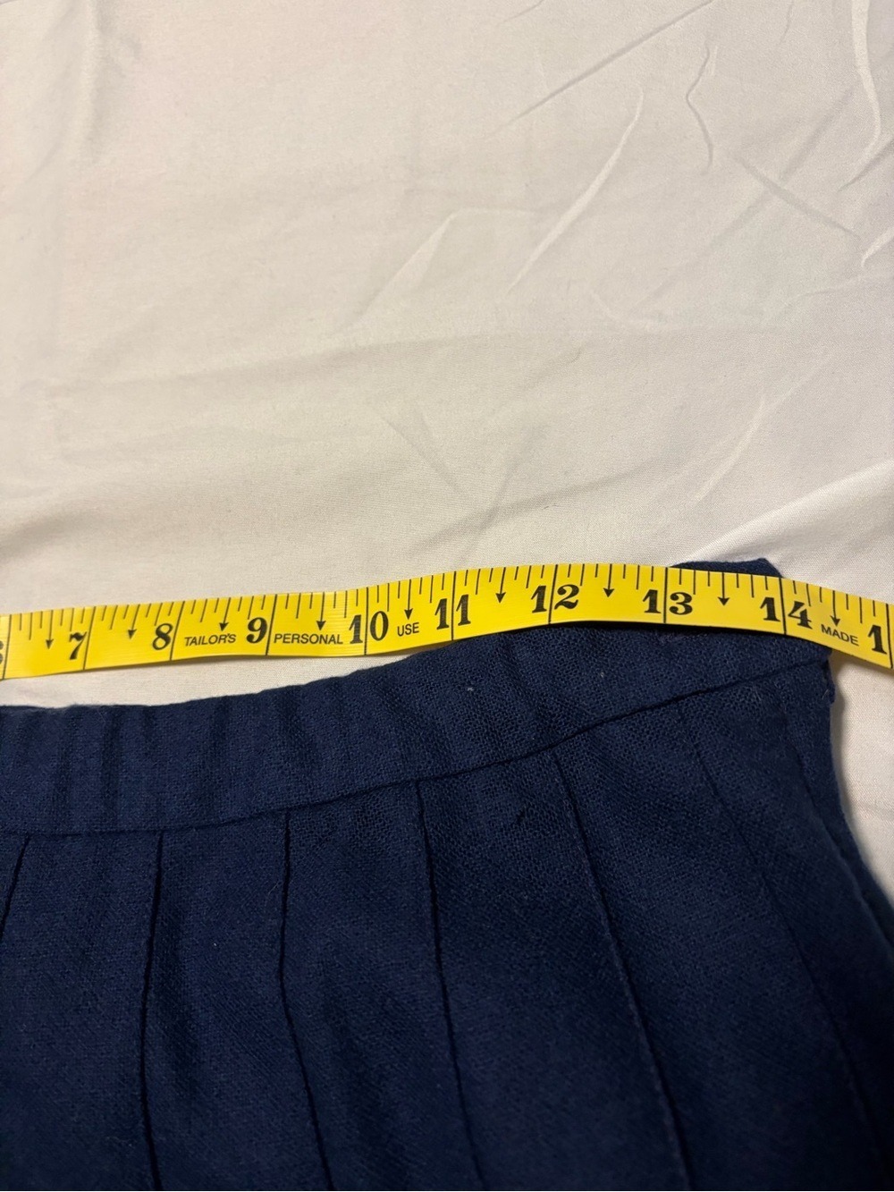 Vintage Women’s Pendleton Sz 10 Pure Wool Pleated Skirt Navy Plaid - Picture 3 of 9